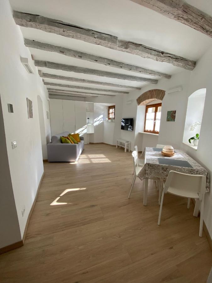 Appartamento Borgo San Tomaso, Tra Storia E Natura Rovereto  Kültér fotó
